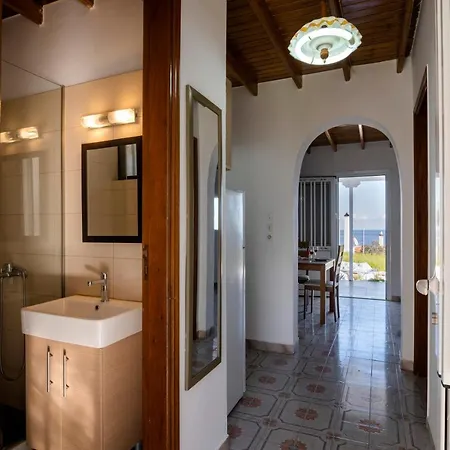 Stegna Silence Seaview Holiday home *